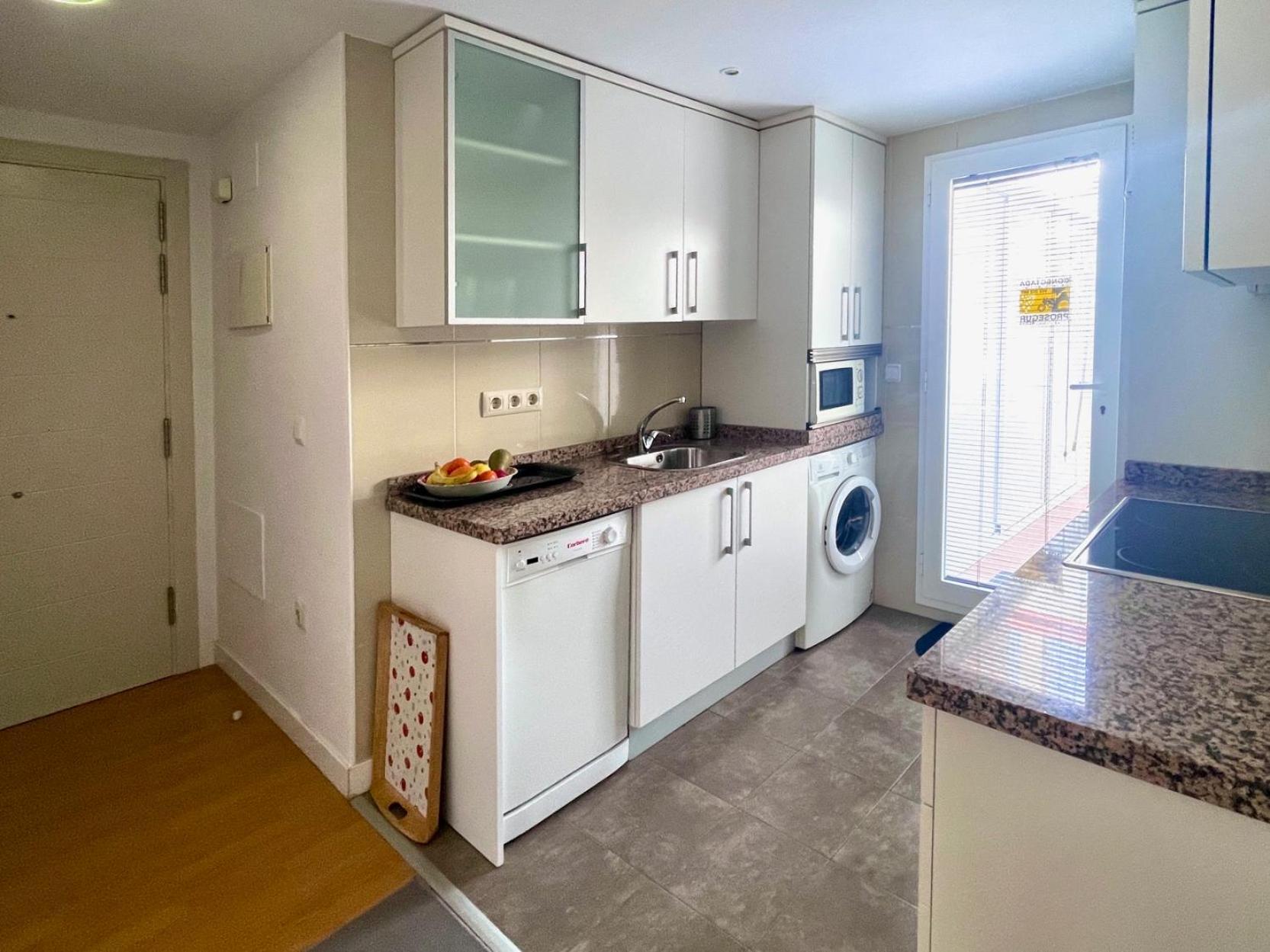 Maravilloso Apartamento Centrico De 70M2, Jardin Propio 40M2 Con Piscina Para Ninos Y Parking Opcional Malaga Ngoại thất bức ảnh